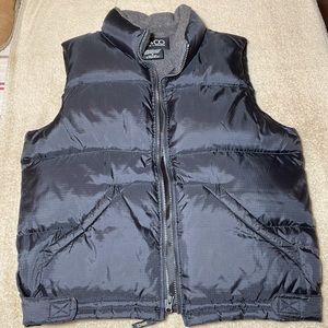 NY & Co Black Zip up Puffer Vest